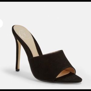 Never worn misguided heels